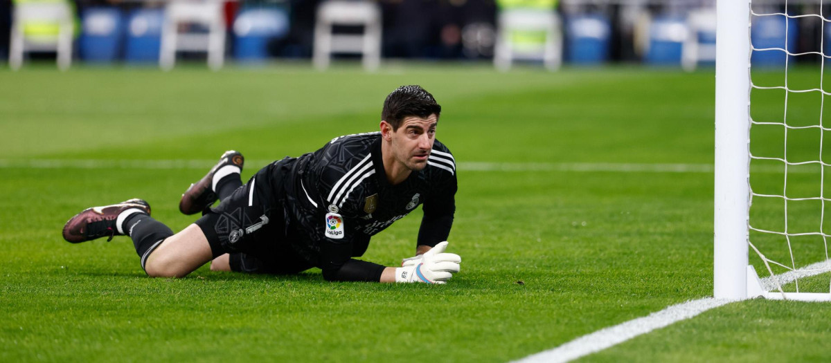 Thibaut Courtois en un partido para el Real Madrid