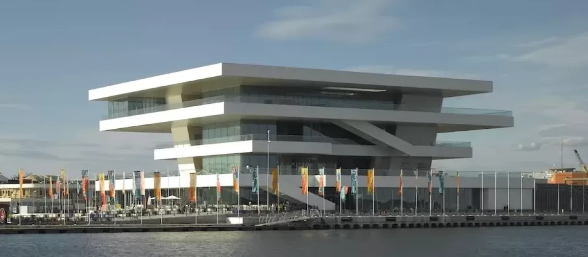 Edificio Veles i vents, en Valencia, obra de David Chipperfield