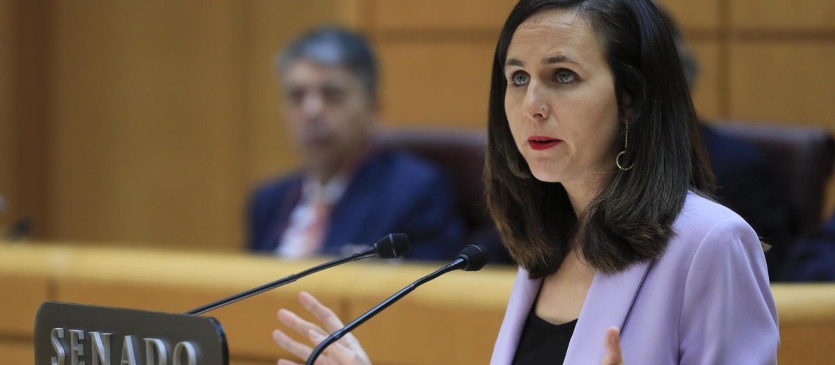 La ministra de Derechos Sociales y Agenda 2030, Ione Belarra, interviene en la sesión del Senado, este miércoles