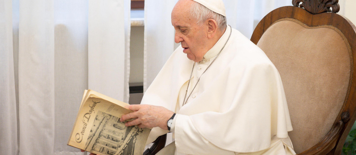 El Papa, tras una audiencia privada con el servicio informativo del Vaticano en 2021