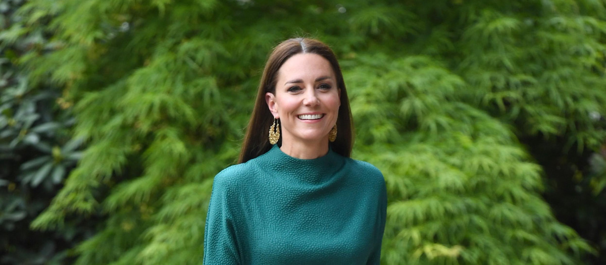Kate Middleton , Duchess of Cambridge presents the Queen Elizabeth II Award for British Design in London Wednesday May 4, 2022