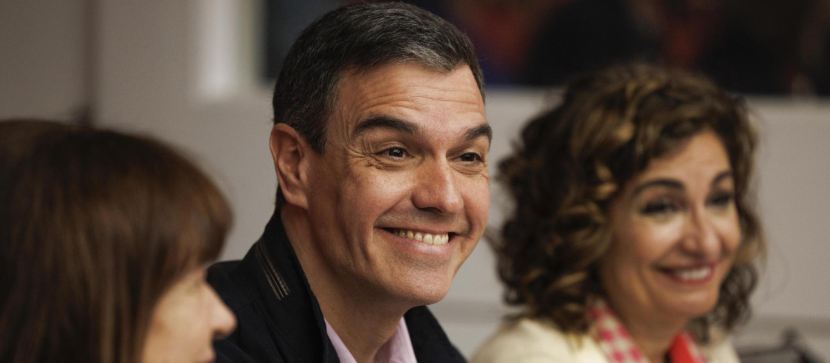 El presidente del Gobierno y secretario general del PSOE Pedro Sánchez asiste a la reunión del Comité Federal del PSOE