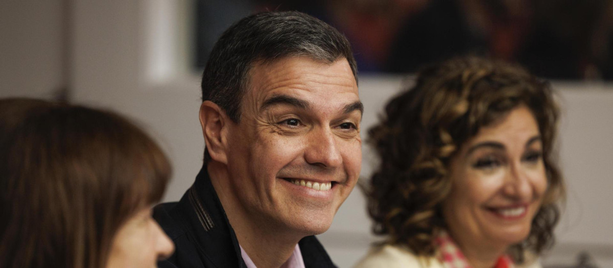 El presidente del Gobierno y secretario general del PSOE Pedro Sánchez asiste a la reunión del Comité Federal del PSOE
