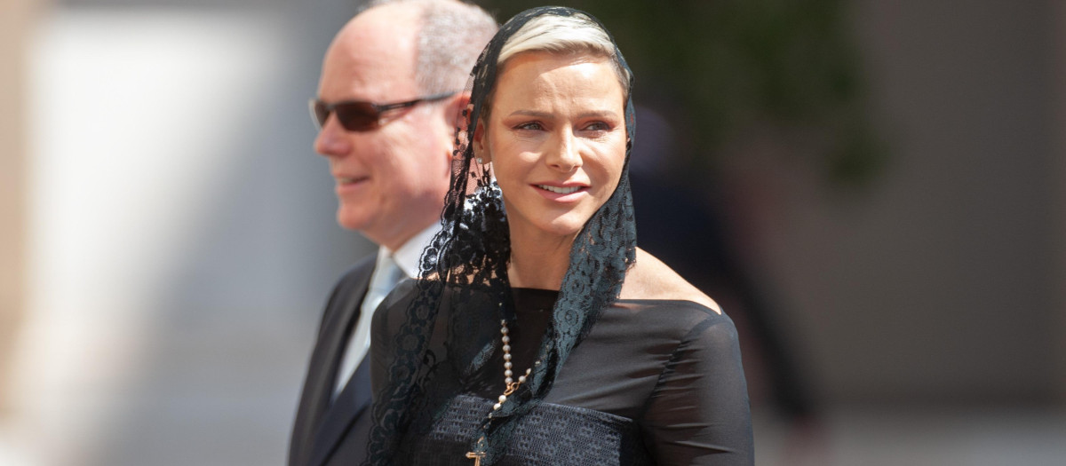Prince Albert II of Monaco and princess Charlene of Monaco during official visit to Vaticano