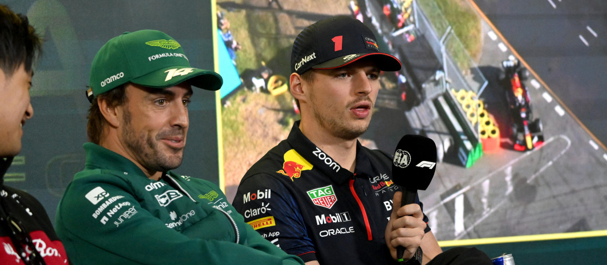 Fernando Alonso y Max Verstappen en la rueda de prensa previa al Gran Premio de Australia