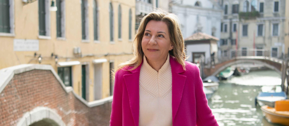 Eva García Sáenz de Urturi en Venecia