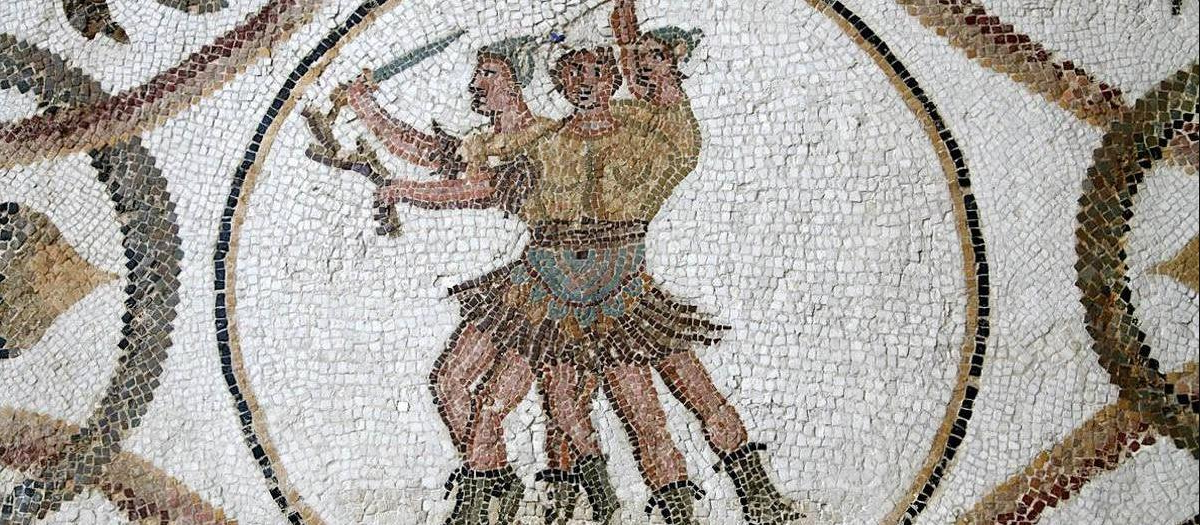 'Danza de guerra', fragmento de mosaico Museo del Bardo, Túnez