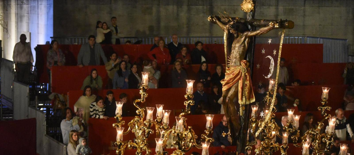 Salida procesional de la hermandad del Remedio de Ánimas