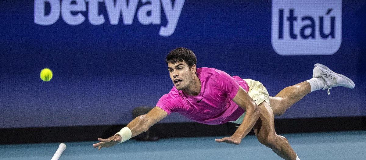 Carlos Alcaraz no jugará en Montecarlo por una nueva lesión esta temporada