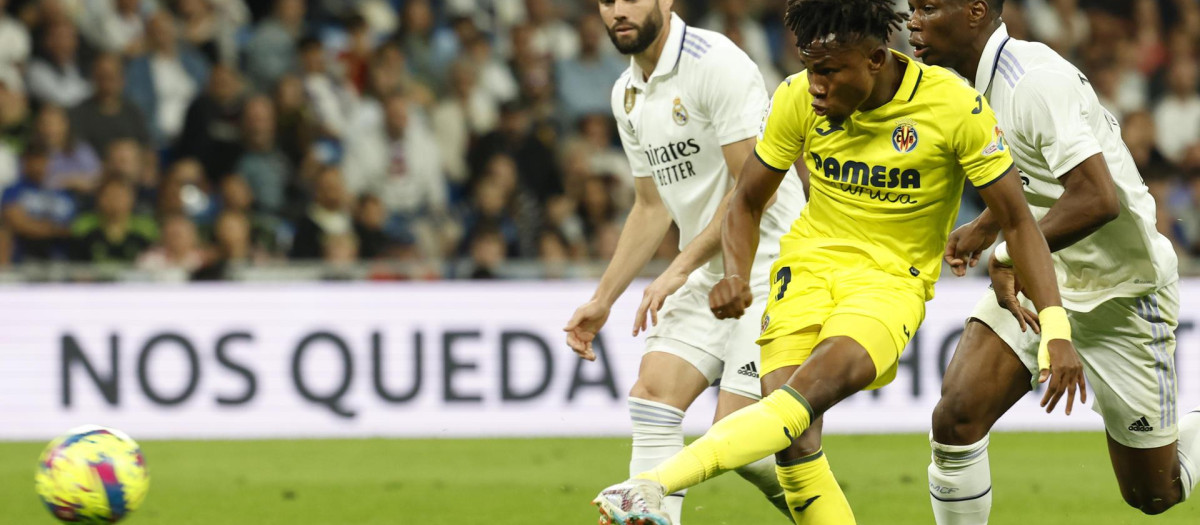 Chukwueze hizo el mejor partido de su carrera con un recital en el Bernabéu