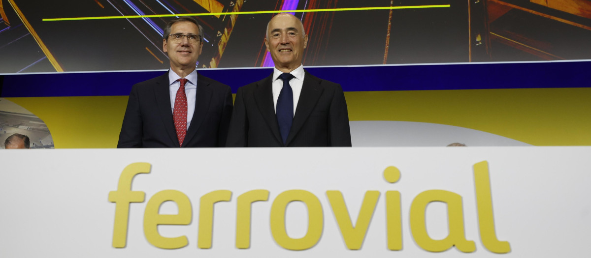 El presidente de Ferrovial, Rafael del Pino (d) y el consejero delegado, Ignacio Madridejos (i)