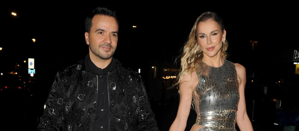 Singer Luis fonsi arriving JulienMacDonald event during London Fashion WeeK