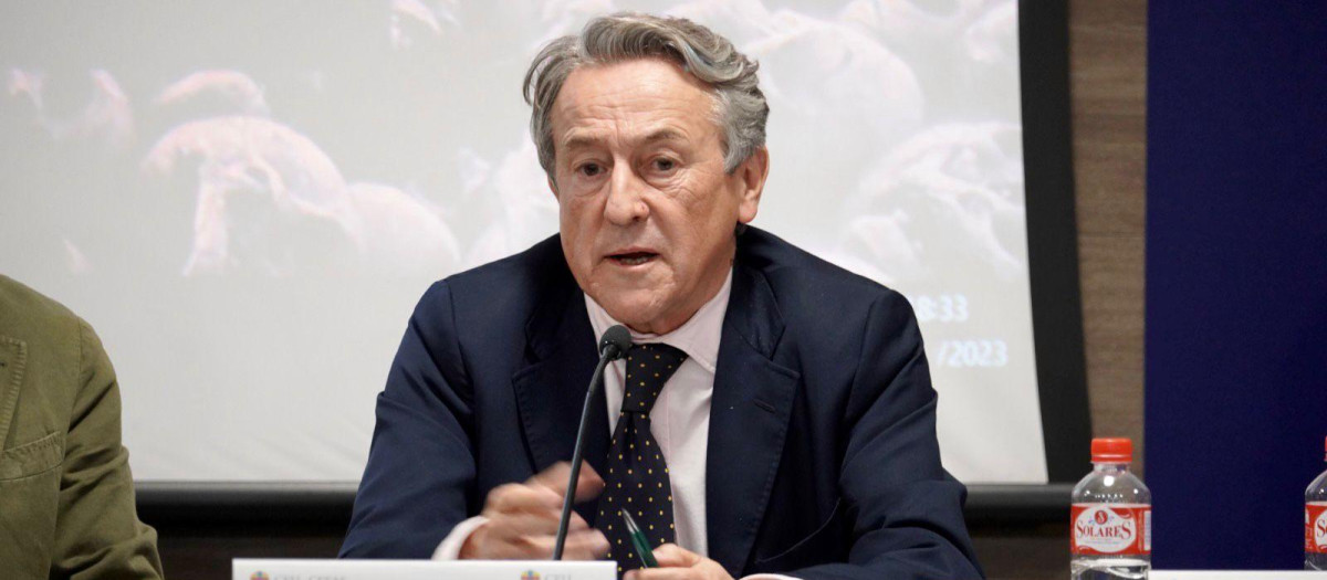 Hermann Tertsch ha sido uno de los ponentes de la mesa 'El blanqueamiento del comunismo en la actualidad. Desafíos y propuestas'