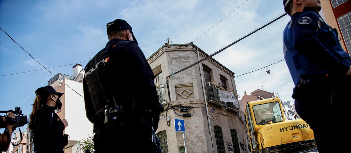 La nueva ley de vivienda protege a los okupas