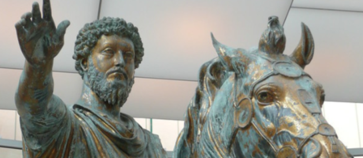 Estatua ecuestre de bronce de Marco Aurelio (176)
