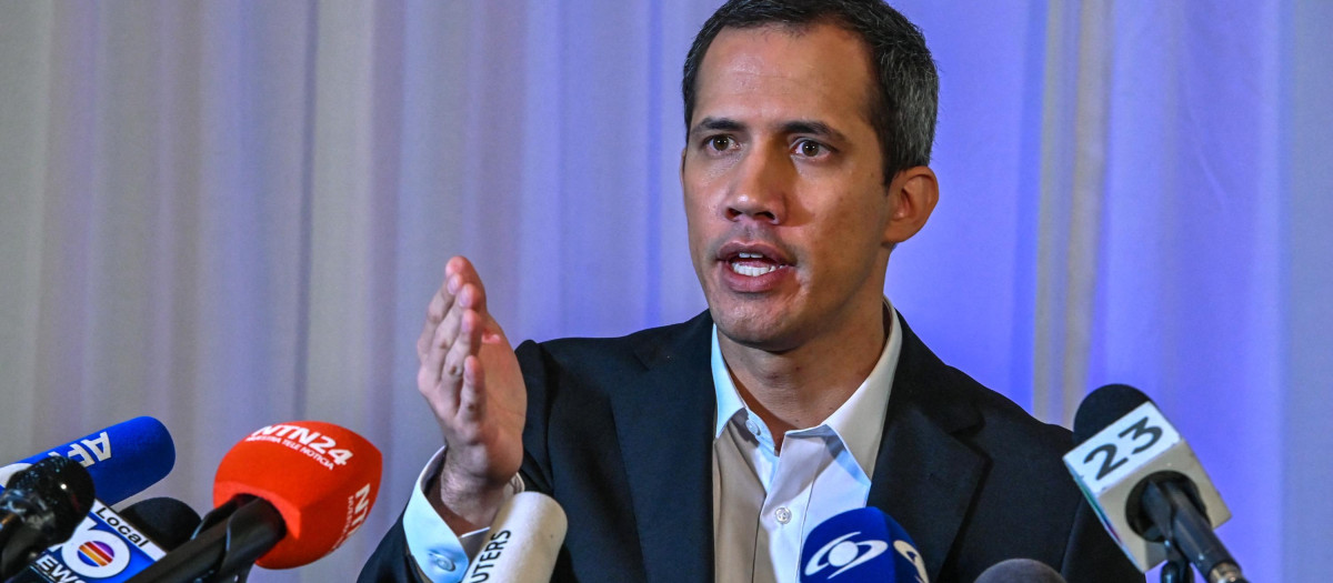 Juan Guaidó, líder opositor venezolano en una rueda de prensa en Miami