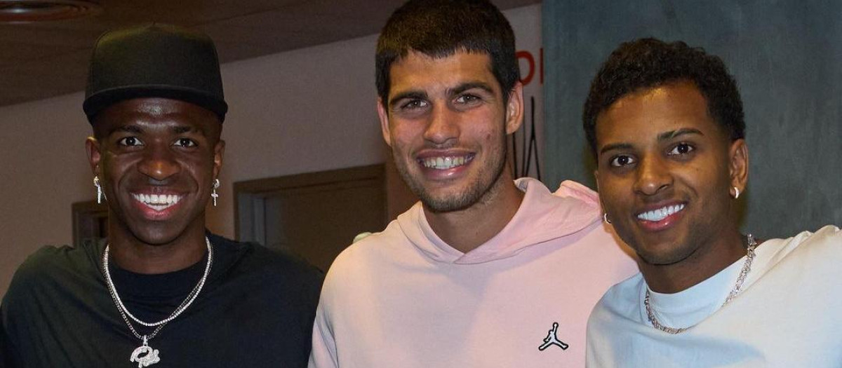 Carlos Alcaraz, junto a Vinicius y Rodrygo