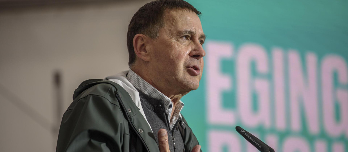 El coordinador general de EH Bildu, Arnaldo Otegi, este sábado en un mitin en Bilbao