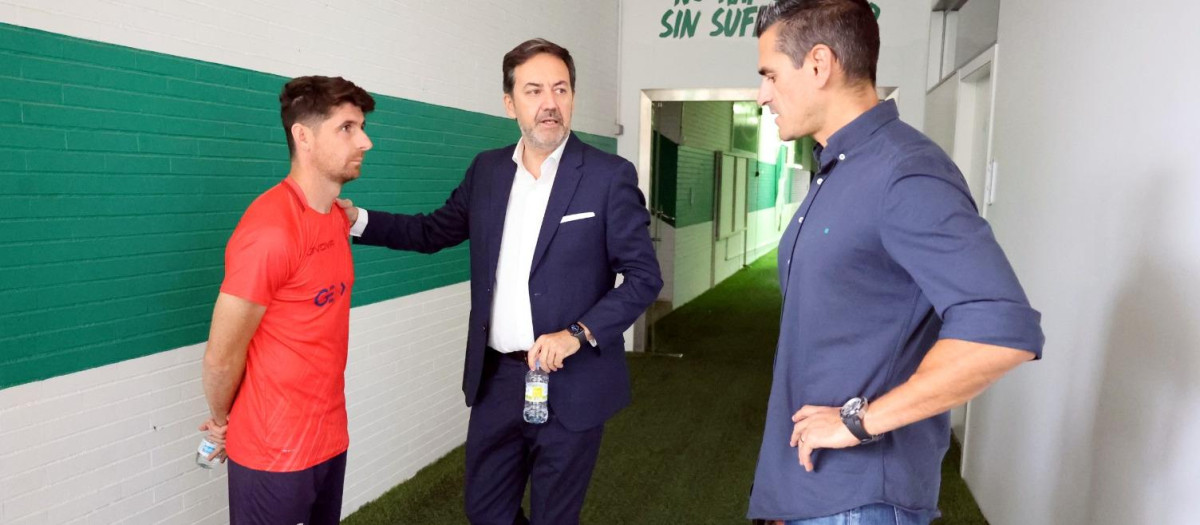 Javi Flores, Antonio Fernández Monterrubio y Juanito