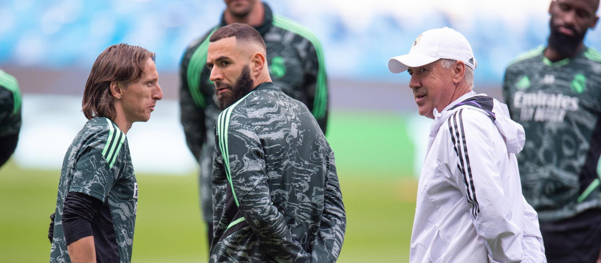 Modric, Benzema y Ancelotti: el Real Madrid reflexiona si hay que hacer una renovación para que no haya intocables