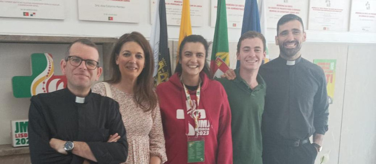 Jesús Linares, a la izquierda, y Rafael Romero, a la derecha, en Portugal