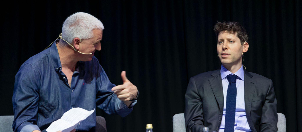 Sam Altman junto a Joe Haslam, profesor de la Universidad