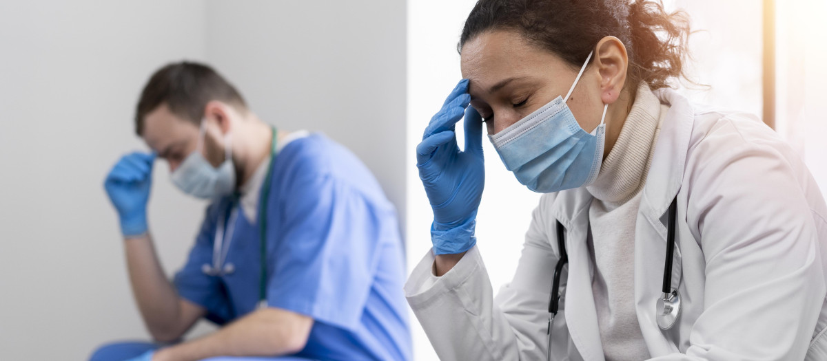 Doctores en el hospital