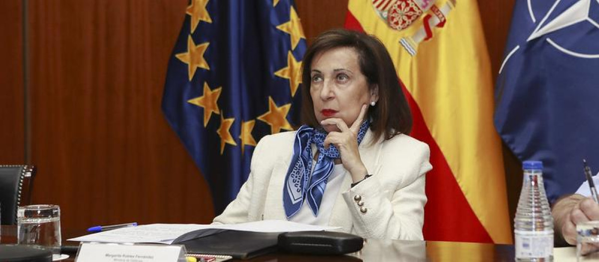 La ministra de Defensa, Margarita Robles, ha informado en una reunión del Grupo de Contacto para la Defensa de Ucrania