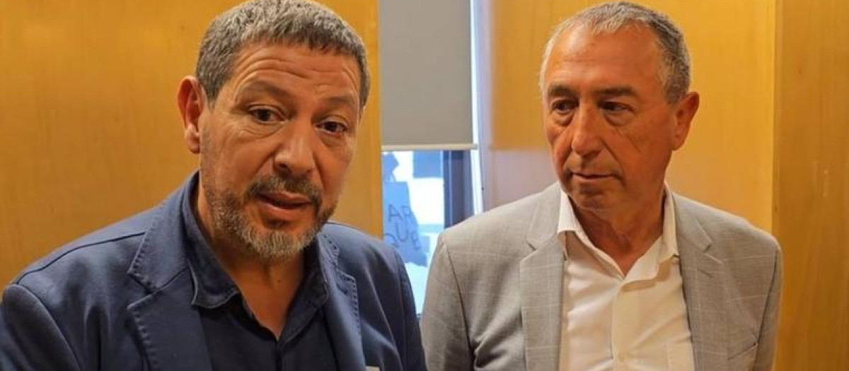 Mustafá Aberchán, y Joan Baldoví, en el Congreso de los Diputados el pasado mes de marzo.