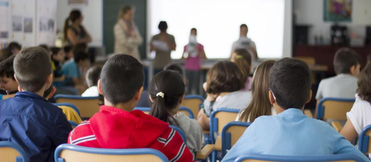Una clase de primaria