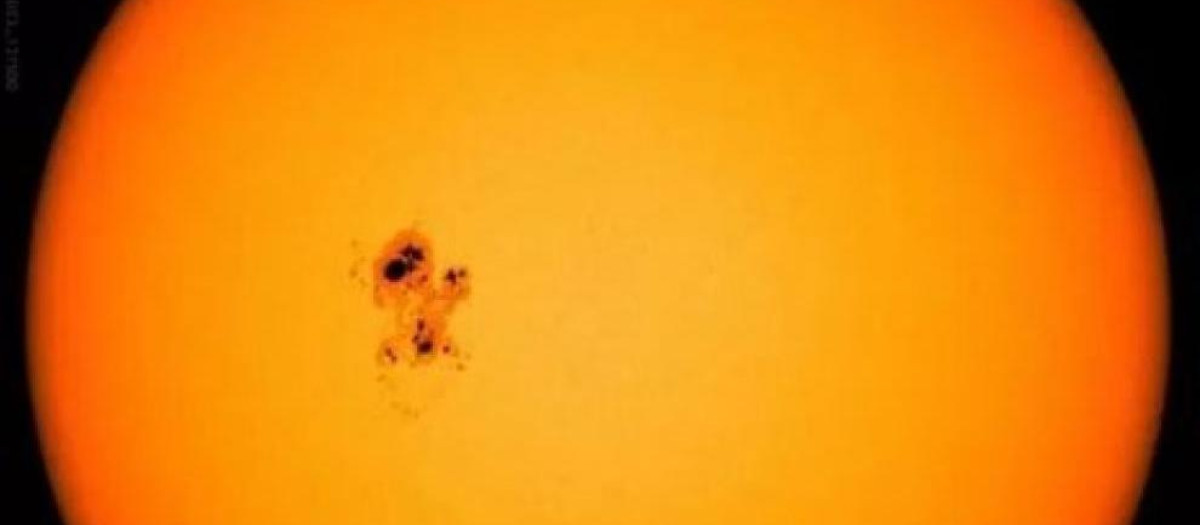 La mancha solar AR3310