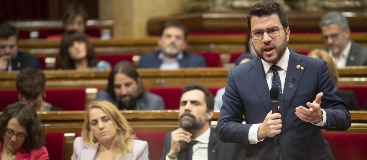 El presidente de la Generalitat, Pere Aragonès, en el Pleno del Parlamento catalán