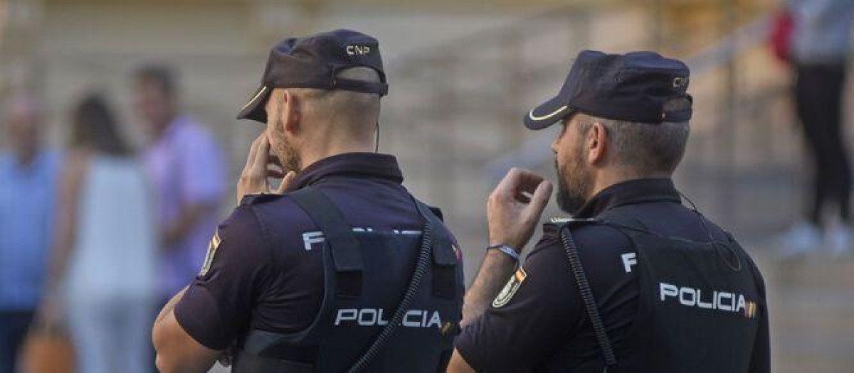 Agentes de la Policía Nacional