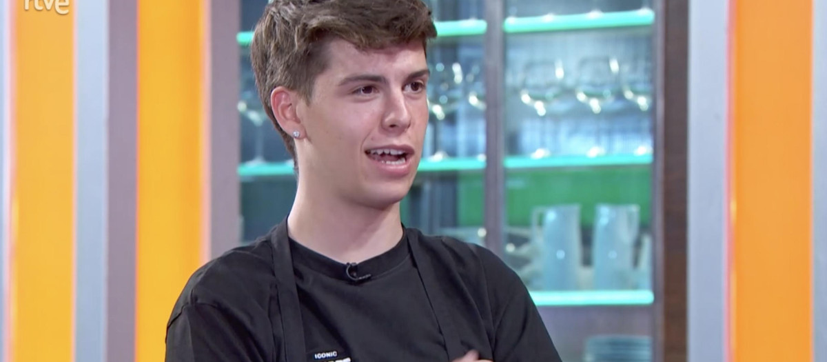 Alex, el catalán de 19 años que aspira a ganar la undécima edición de 'MasterChef'