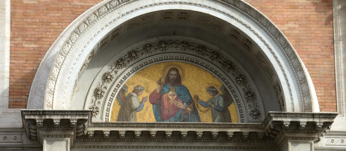Iglesia del Sagrado Corazón de Jesús en Roma