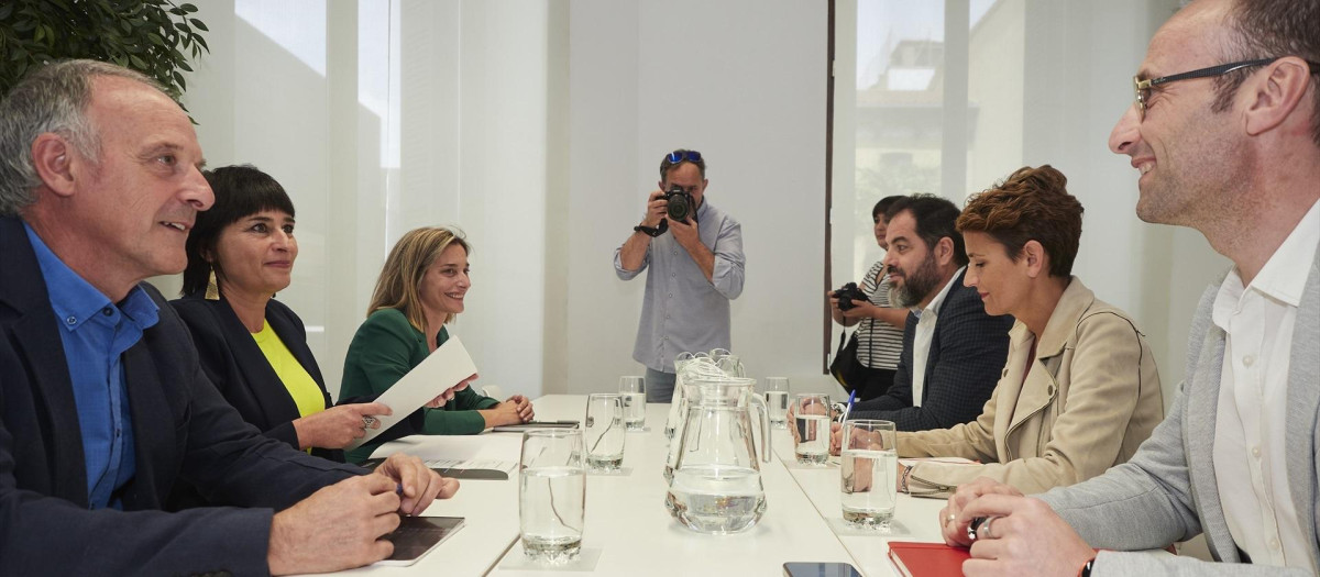 La reunión se ha desarrollado en un ambiente distendido