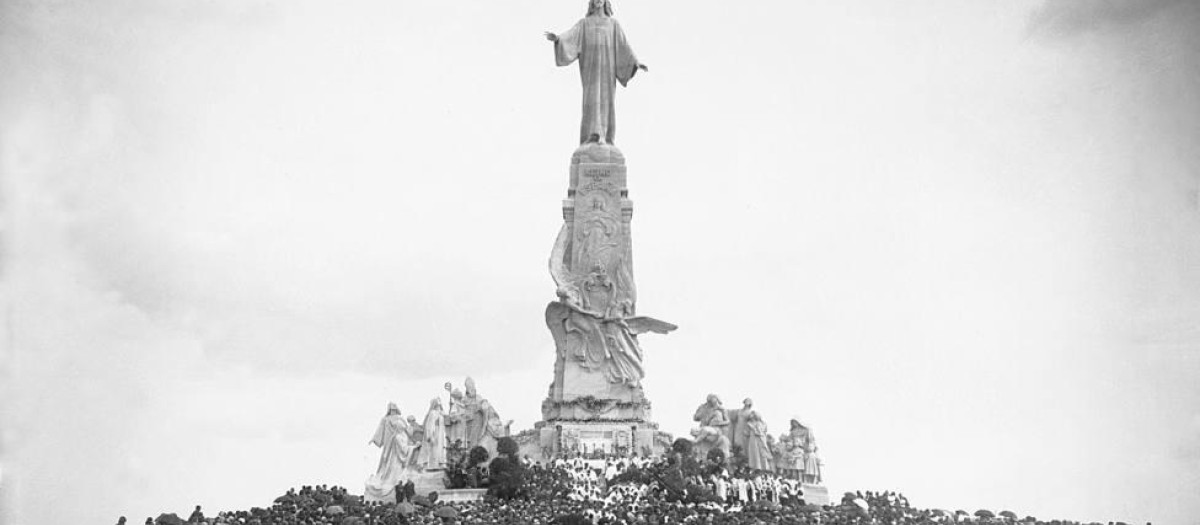 Consagración al Sagrado Corazón de Jesús, en el Cerro de los Ángeles