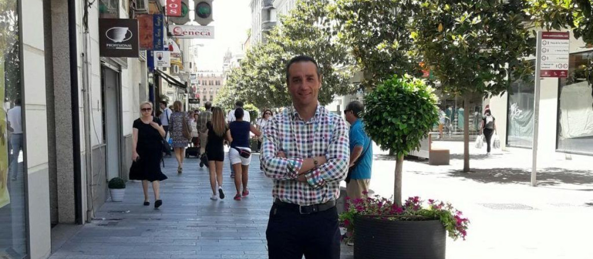 José Luis Oltra