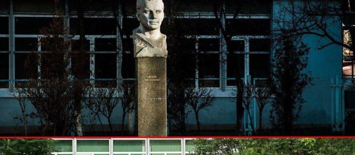 La estatua de Yuri Gagarin en Kiev, ahora eliminada