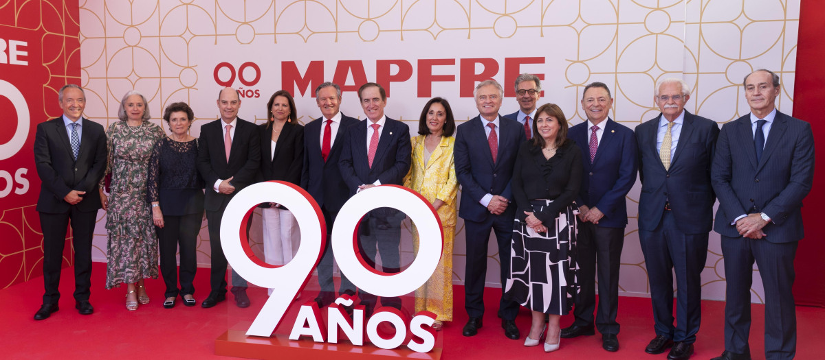 Mapfre celebra su 90 aniversario como la aseguradora española más ...