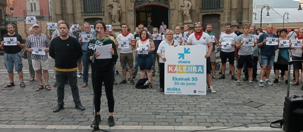 Presentación del pasacalles por los etarras que tendrá lugar este viernes en Pamplona