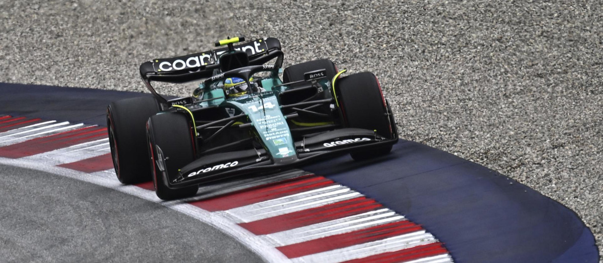 El Aston Martin de Fernando Alonso, durante la clasificación del GP de Austria