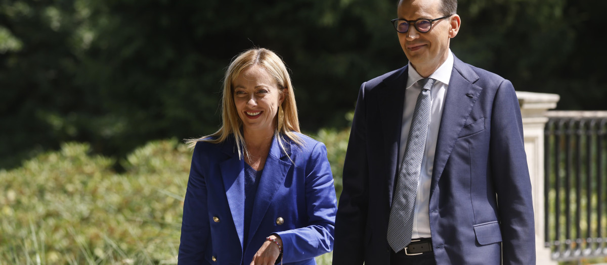 El primer ministro polaco Mateusz Morawiecki y la primera ministra italiana Giorgia Meloni