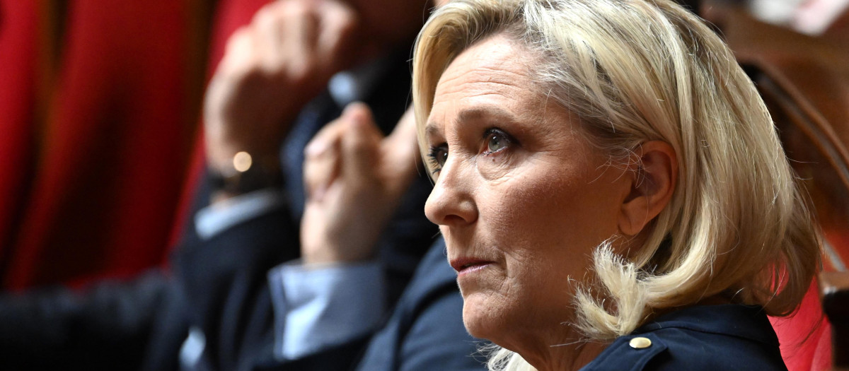 Marine Le Pen, presidenta de Asamblea Nacional