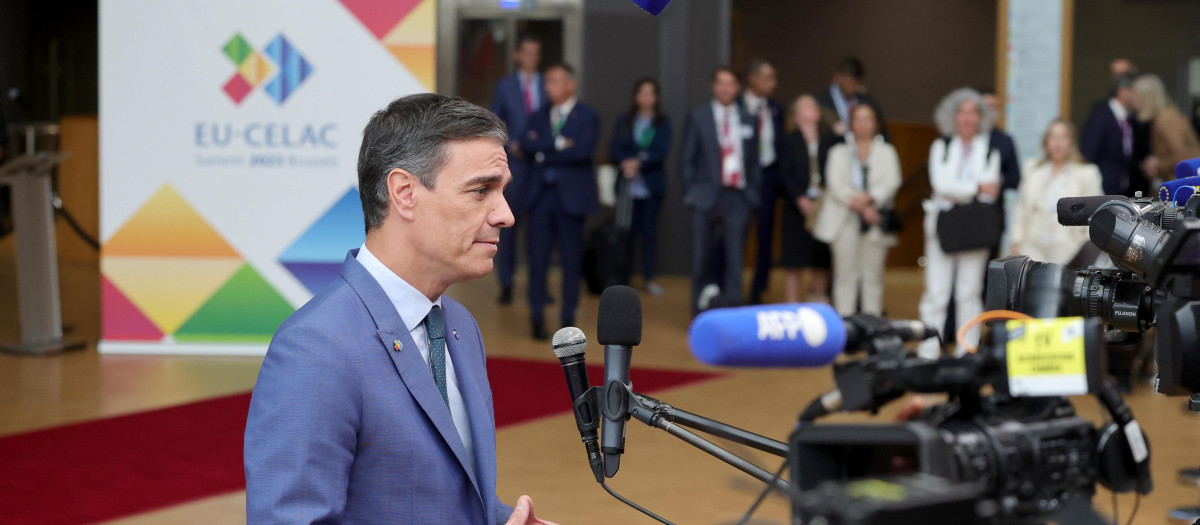 Pedro Sánchez, a su llegada a la cumbre UE-CELAC