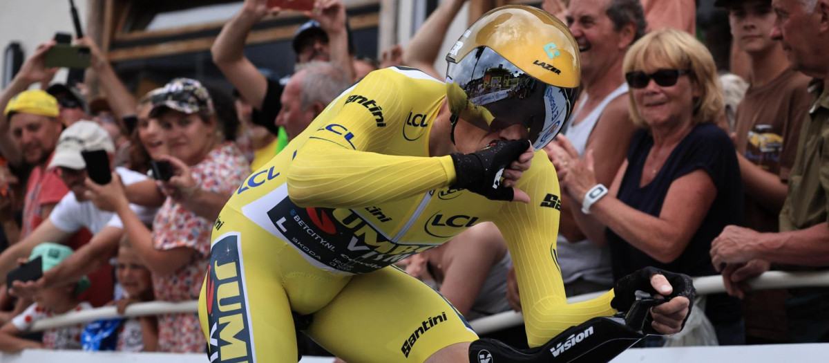 Jonas Vingegaard da un golpe al Tour y lo tiene en su mano
