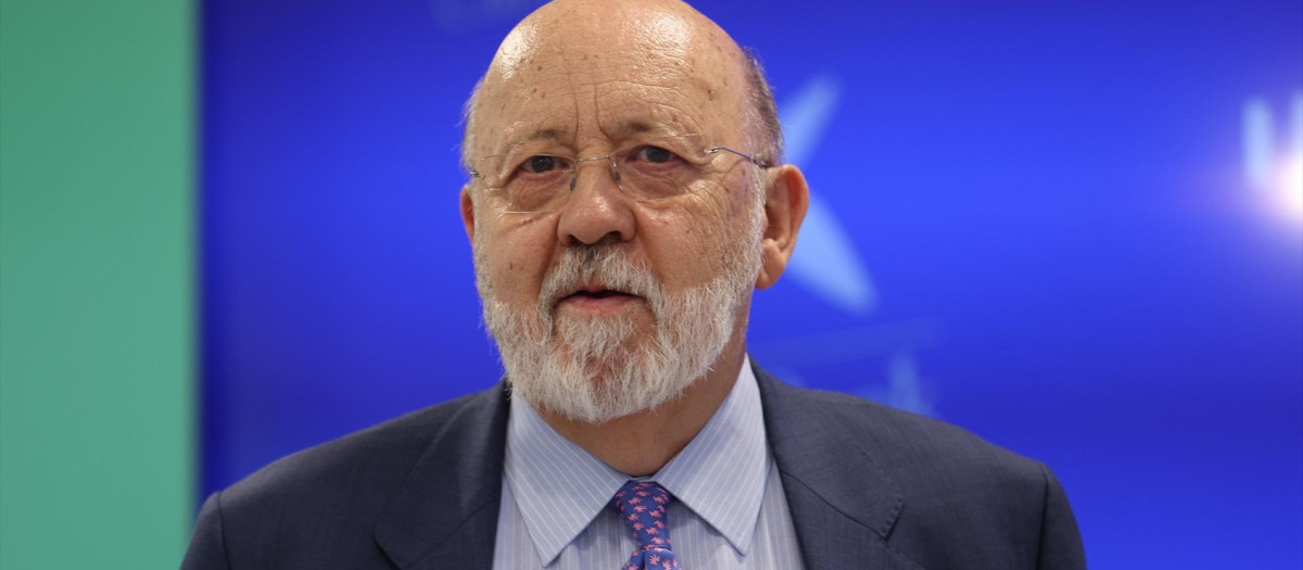 El presidente del CIS, José Félix Tezanos, el pasado mes de junio