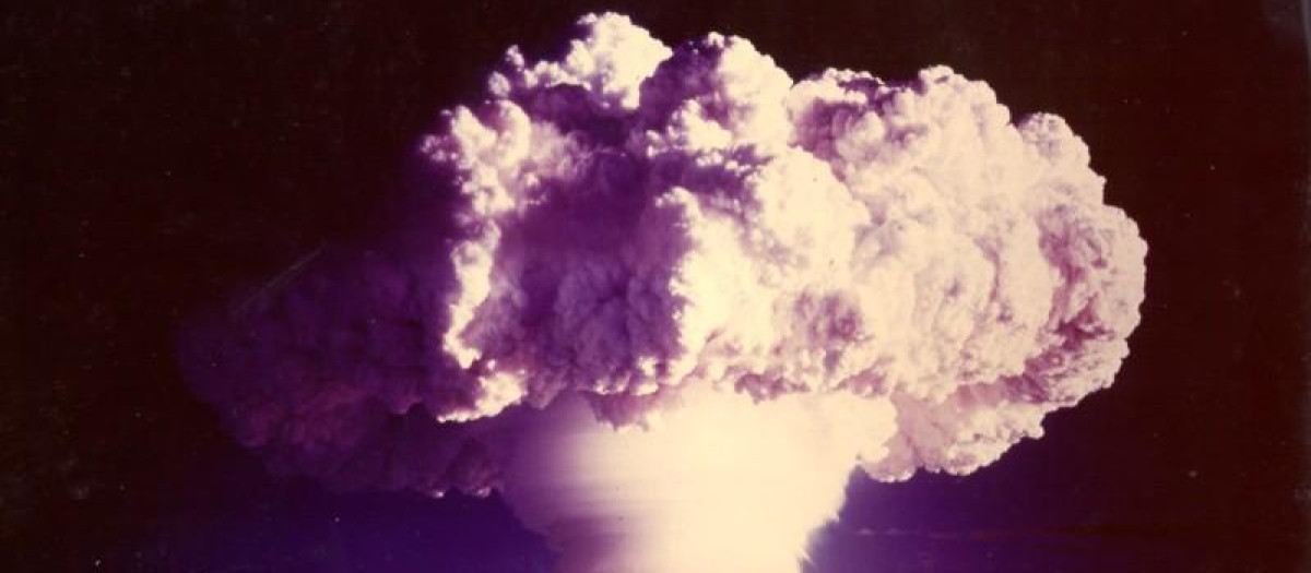 Explosión de la bomba termonuclear Ivy Mike (1 de noviembre de 1952)