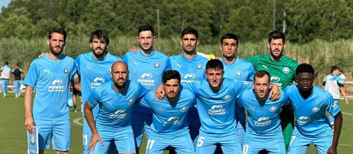 Jugadores de la UD Ibiza