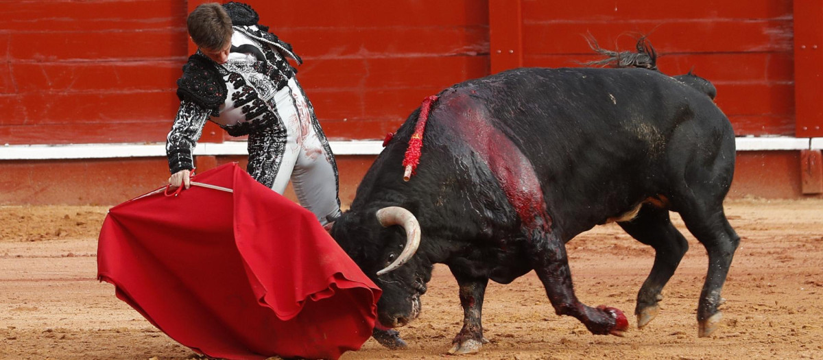 El Juli con la muleta el pasado mayo en Aranjuez